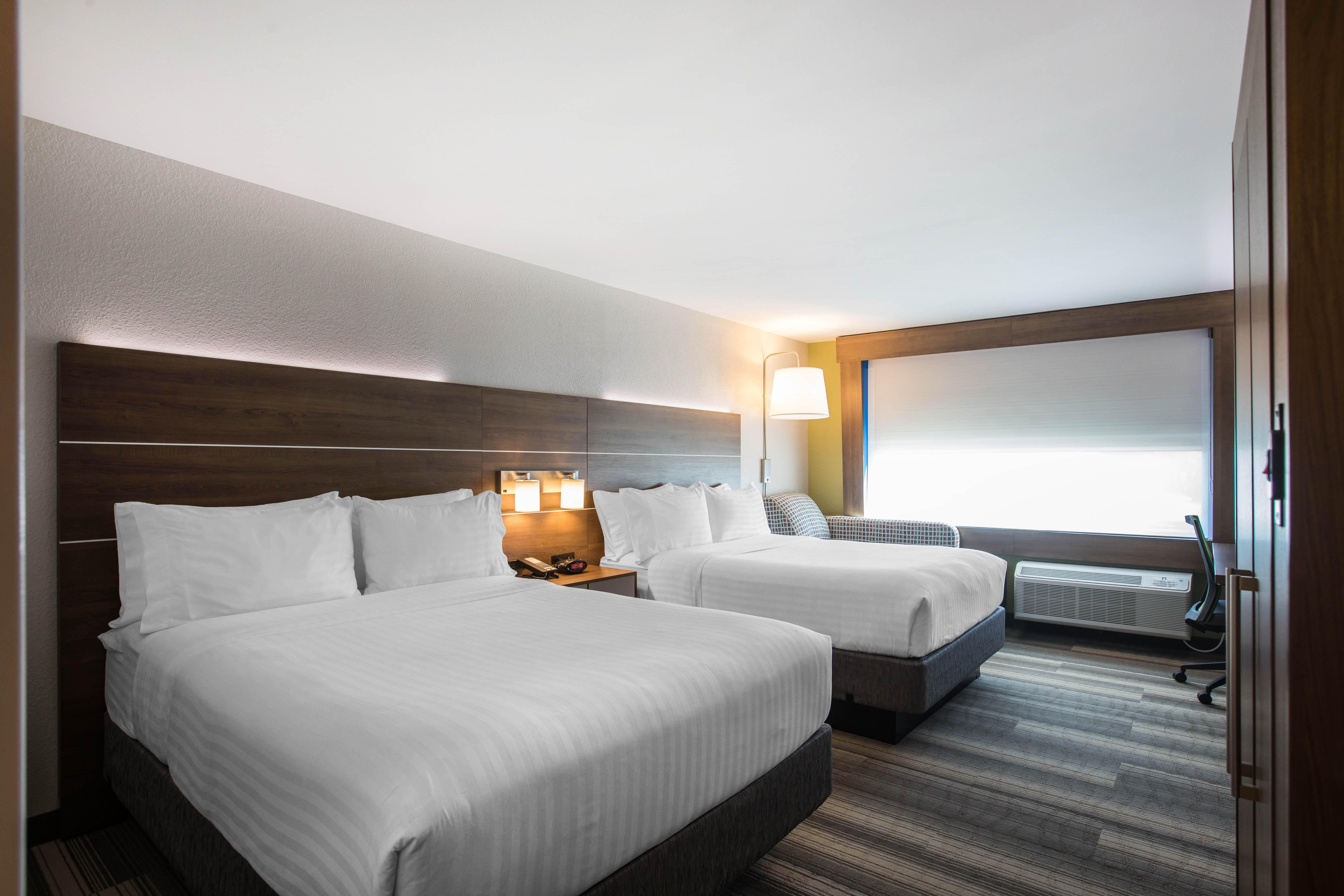 Holiday Inn Express & Suites Ludington By Ihg Екстер'єр фото