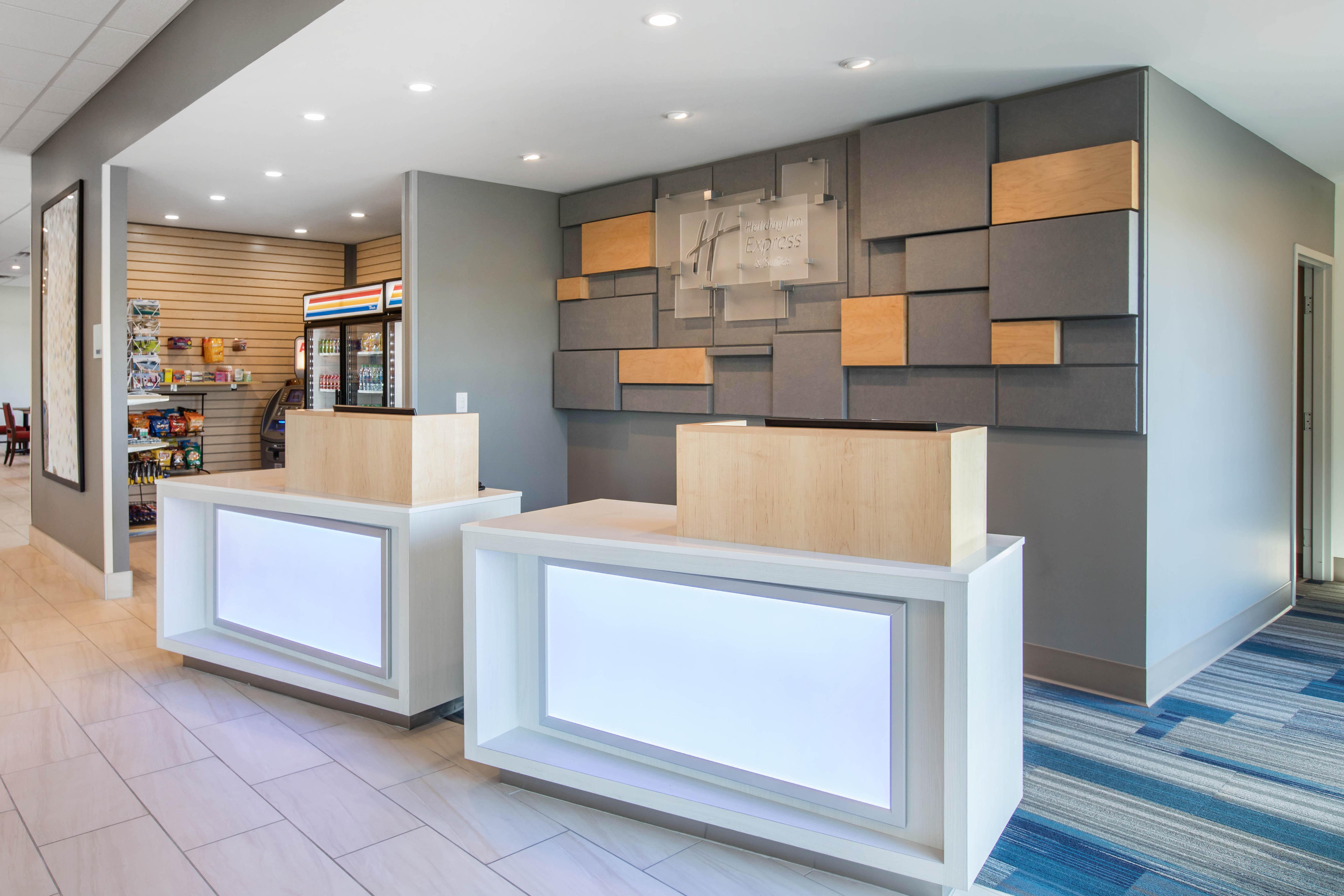 Holiday Inn Express & Suites Ludington By Ihg Екстер'єр фото